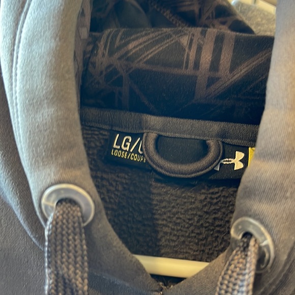 Under armour hoodie - Picture 2 of 2